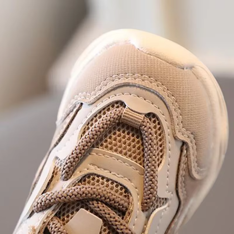 Baskets de sport tendance pour garçons