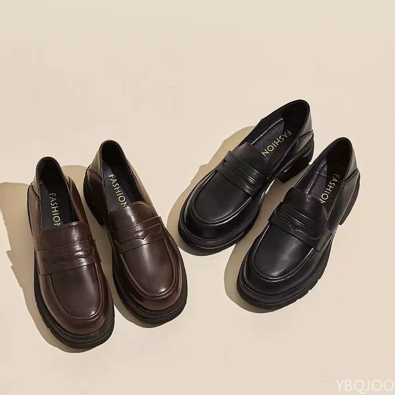 Chaussures en cuir décontractées pour femmes