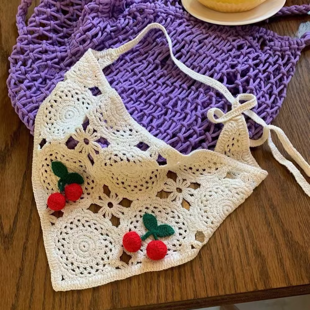 Bandeau triangulaire style pastoral français, fait main au crochet, motif petites cerises, foulard-chapeau, bandeau tricoté, serviette de tête, printemps-été