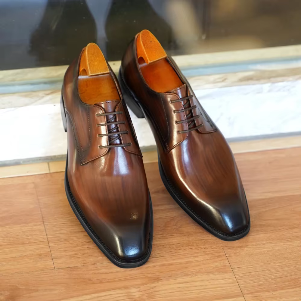 Chaussures habillées plates italiennes pour hommes