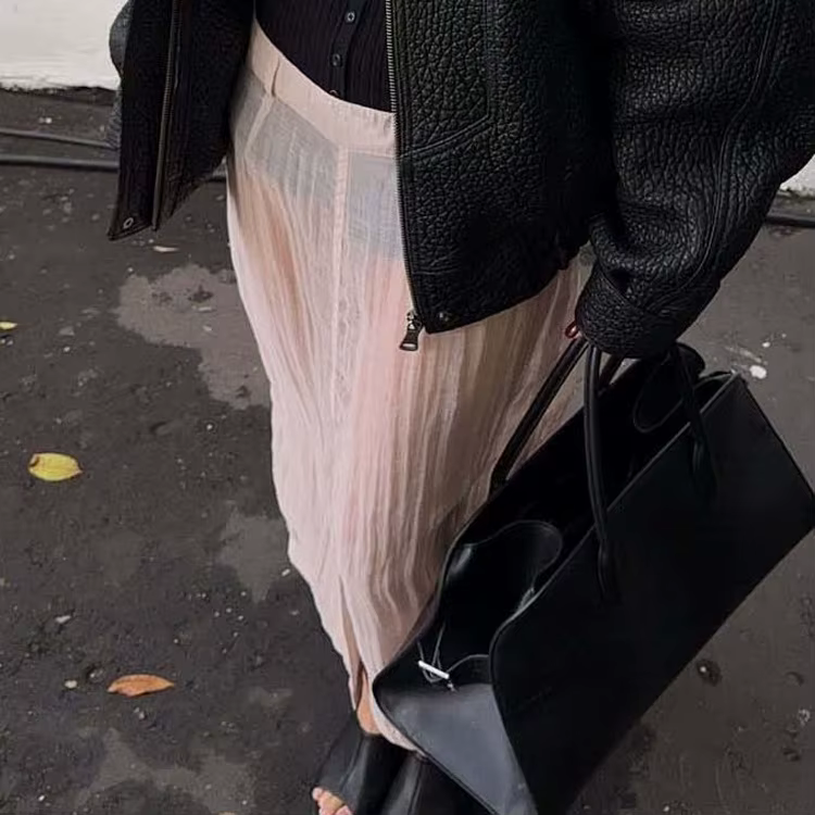 Robe longue sexy rose style Spice Girl pour femme, nouvelle collection été 2026, avec fente avant, effet transparent, taille haute et coupe ajustée aux hanches