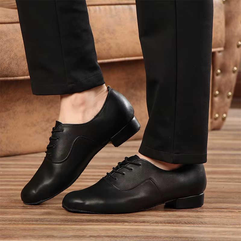 Chaussures de brevpour Homme et Garçon
