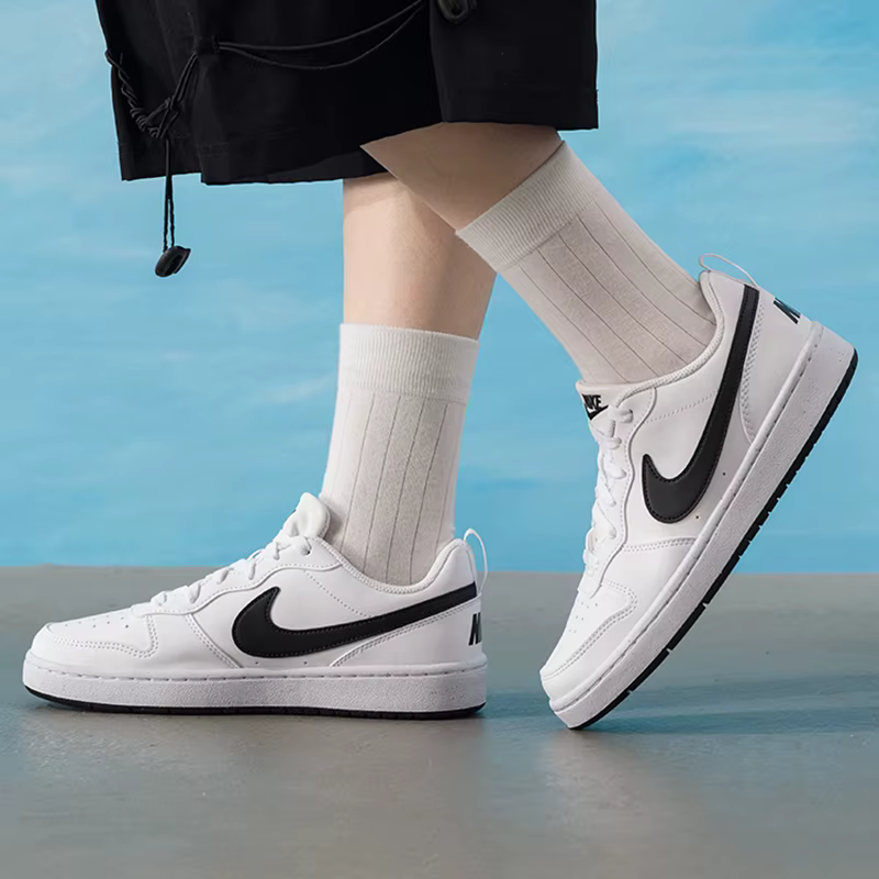 Nike Chaussures pour femmes Court Borough Low (Gs) Chaussures de sport