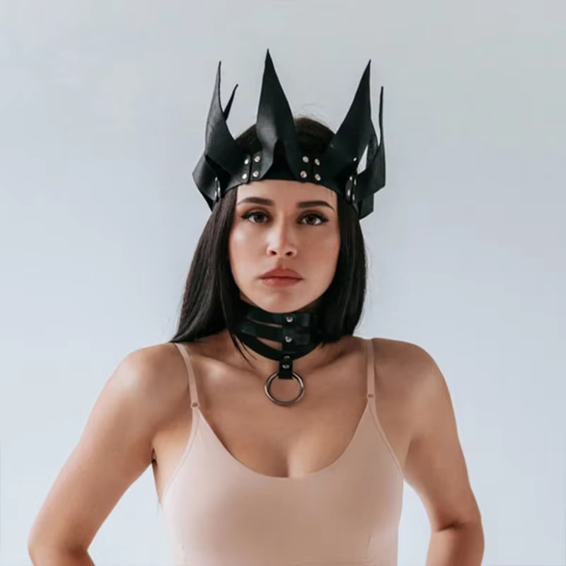 Accessoires de cosplay en cuir PU pour femmes et hommes, couronne rouge, costume de carnaval, décoration du jour de Noël, accessoire SFP, masade Tim Party