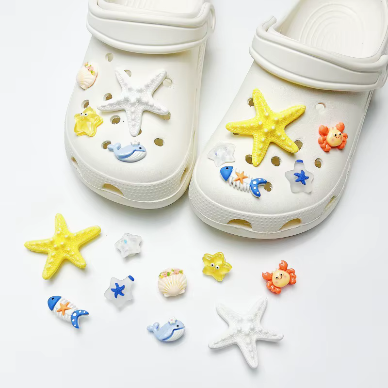 Breloques DIY pour chaussures en forme de coquillages avec pierres de lave océaniques et pinces étoiles de mer pour sandales et chaussons d'été – Cadeau décoratif pour femme