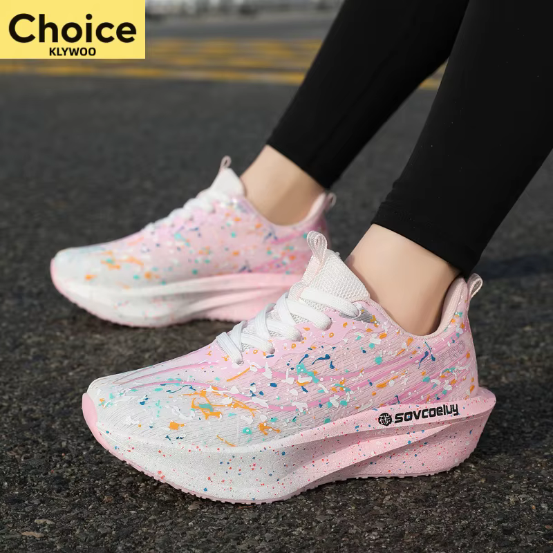 Chaussures de course avec plaque en carbone