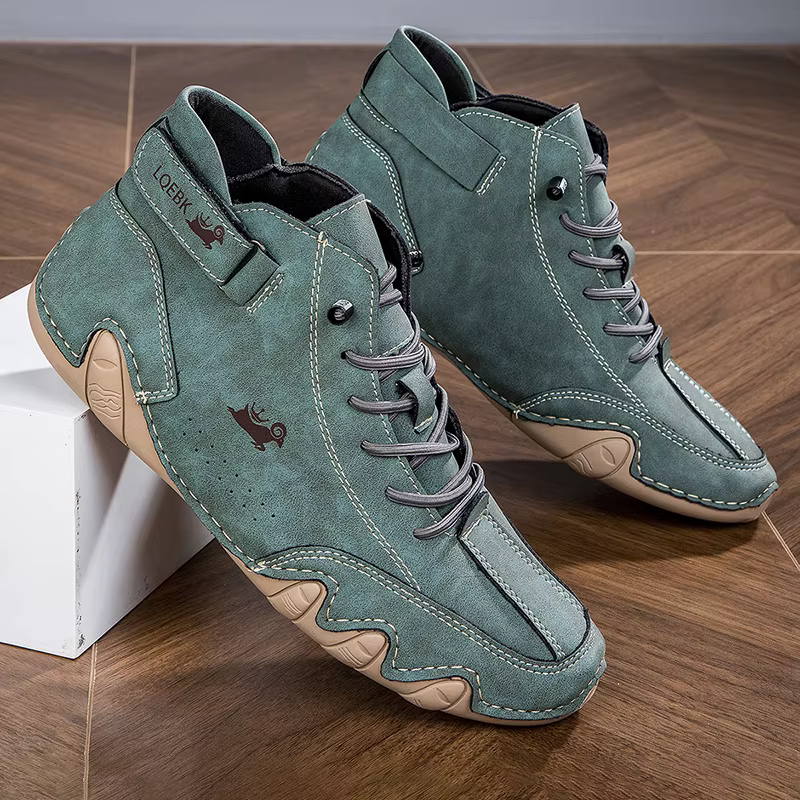 Baskets en cuir pour hommes, chaussures décontractées, mocassins de marche en plein air, confortables, bottes de luxe, nouvelle collection 2024