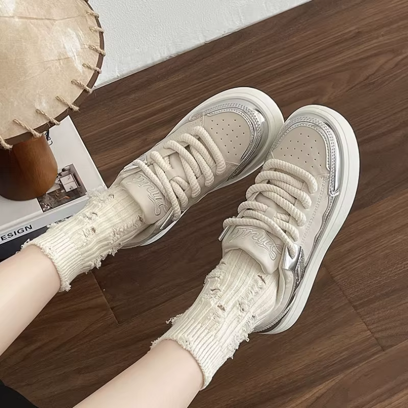 Baskets de sport athlétiques d'été chaussures pour dames élégantes tendances 2025
