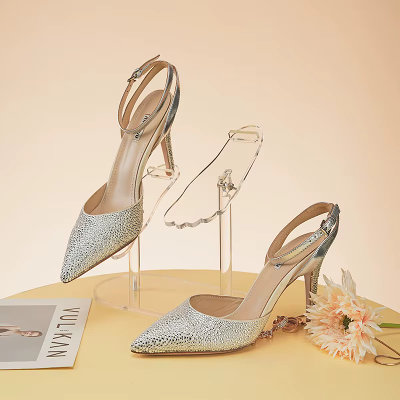 Présentoir à chaussures en acrylique transparent