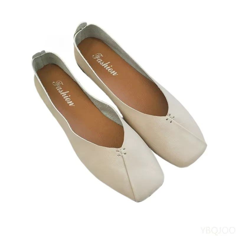 Chaussures plates à bout carré pour femmes