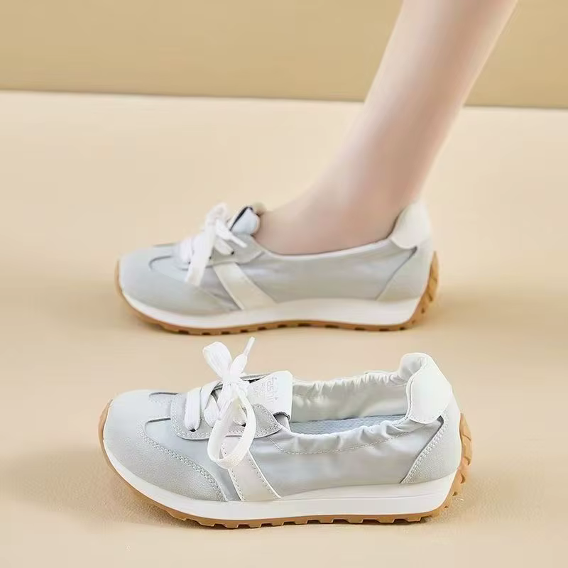 Chaussures pour femmes à semelle souple