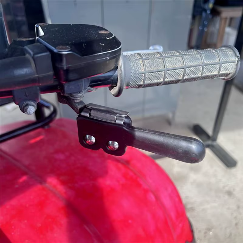 L'extension d'accélérateur BT-ATV fournit un maître d'accélérateur au pouce de contrôle fiable et confortable pour ATV