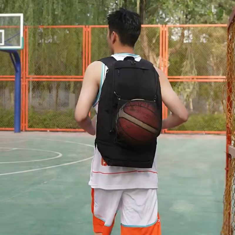 à basket-ball étanche mettant en évidence une Section sèche humide séparée pour les équipements sport les