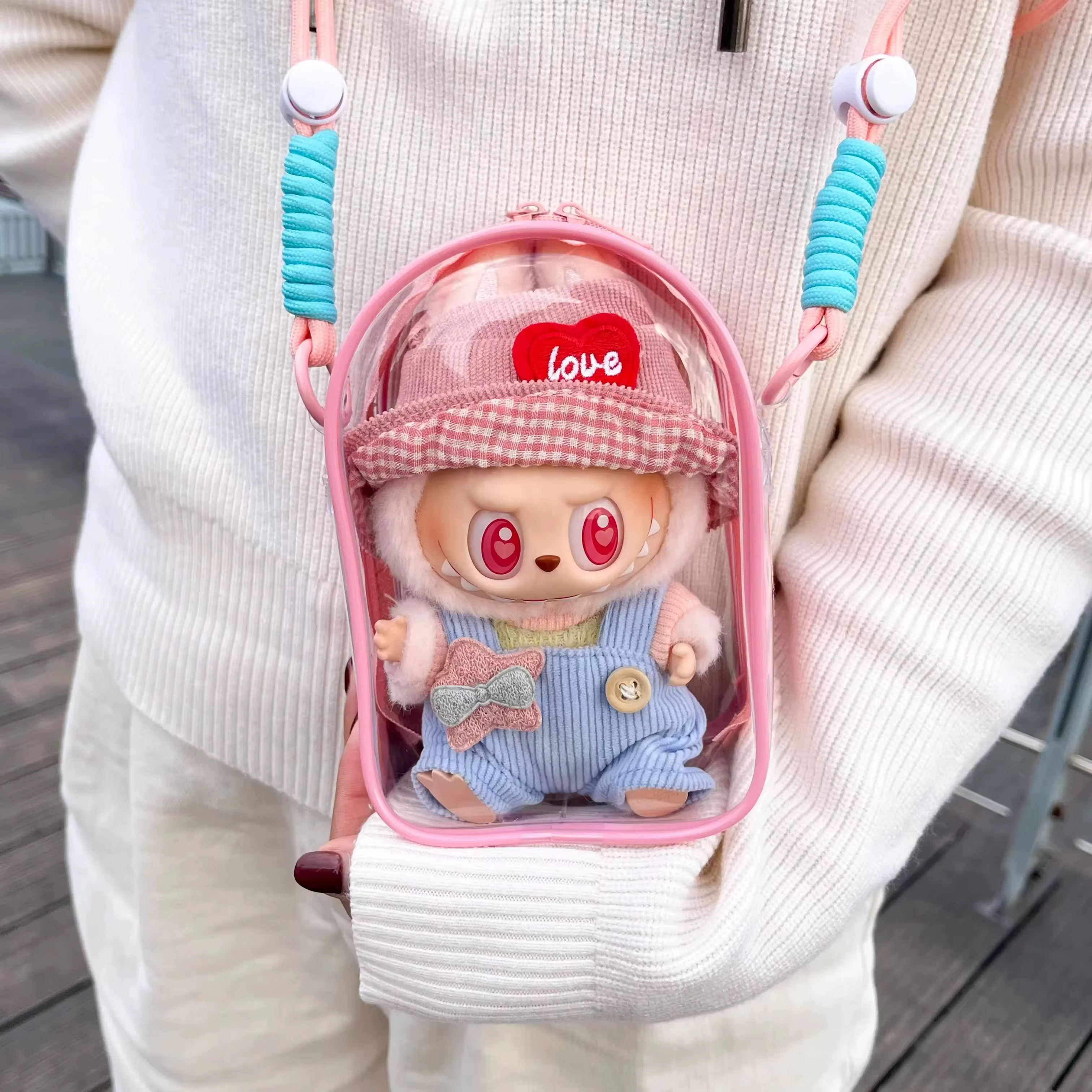 Labubu étui de protection Labubu assis fête 17 cm coton poupée épaule douleur sac PVC sac de rangement Labubu marche sac anti-poussière