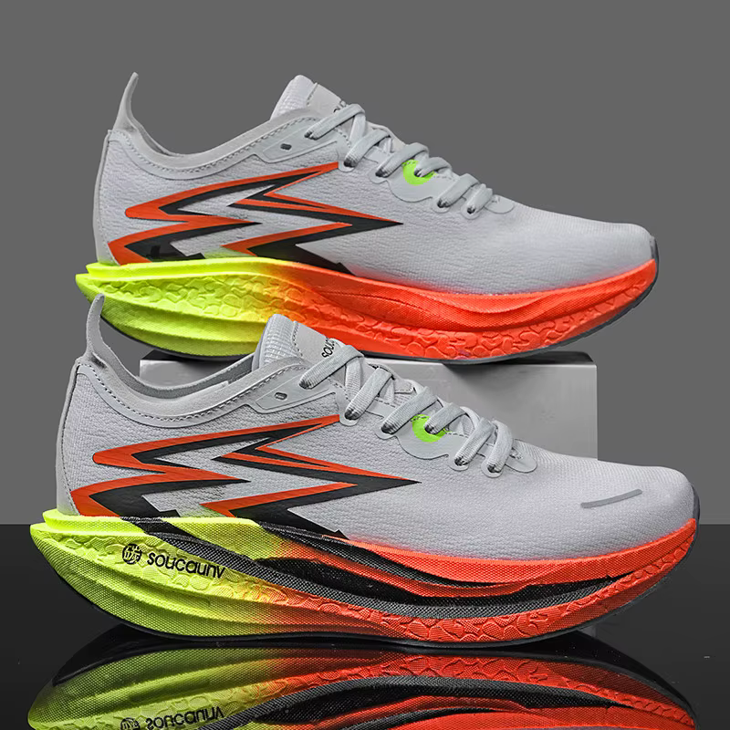 Nouvelles Chaussures de Course 2026 à Plaque Carbone Spécial Marathon – Respirantes