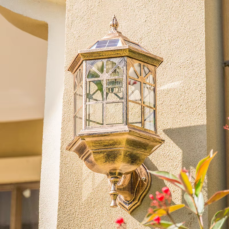 Lampe murale étanche de style européen pour salon, chambre, balcon, entrée de villa, terrasse extérieure, jardin, cour, style pastoral