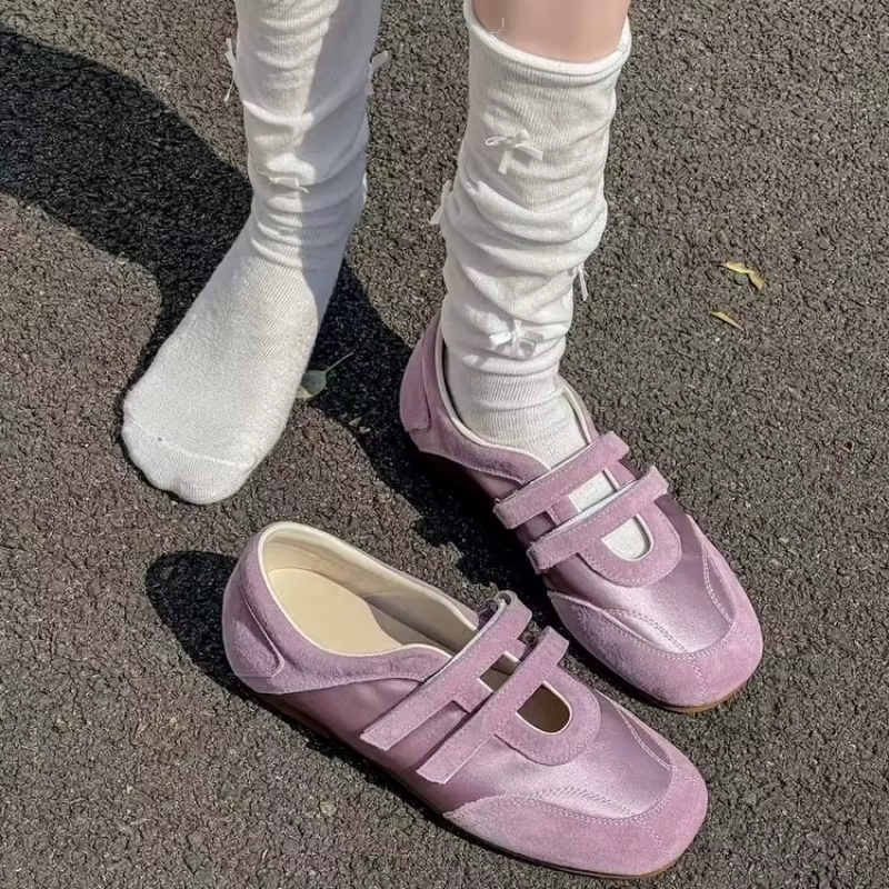 Nouvelles baskets Mary Jane en daim pour femme 2026