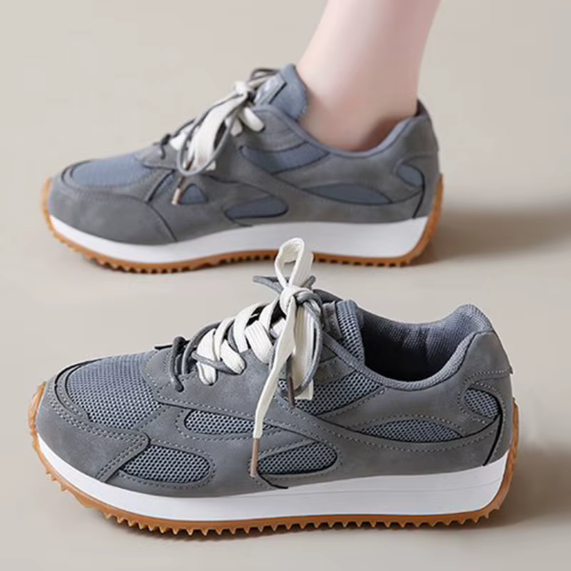 Baskets à lacets grises pour femmes