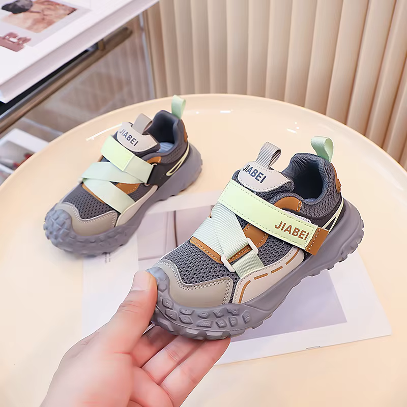 Chaussures de sport pour garçons et filles