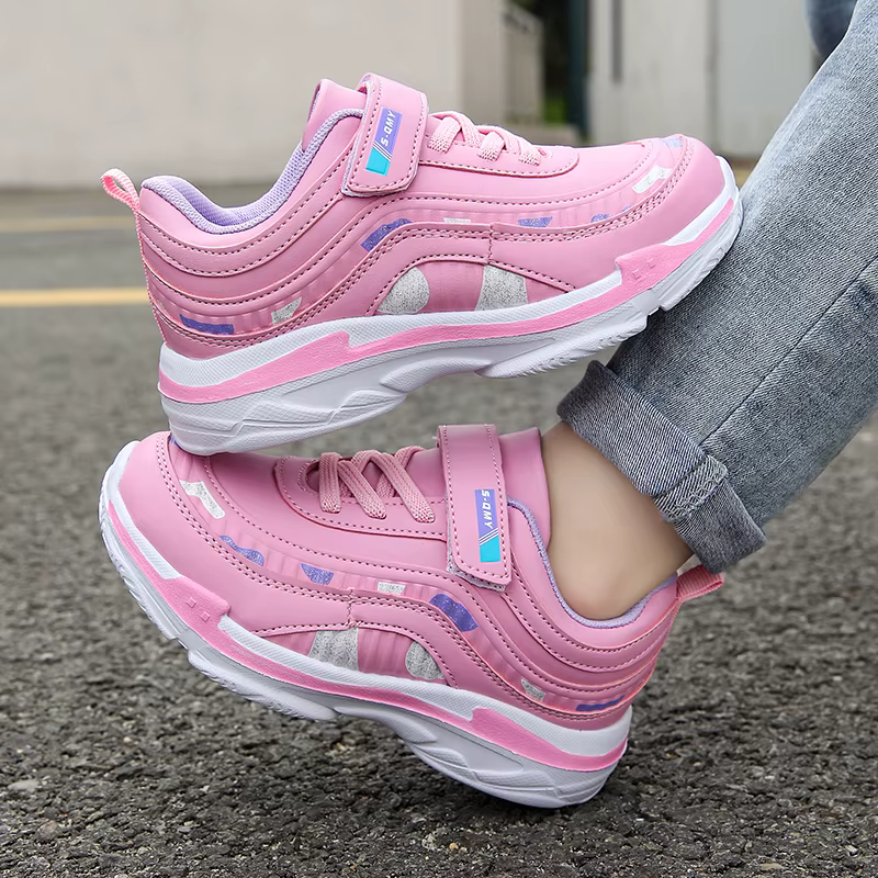 Mignon enfants Sneaker filles chaussures de luxe en cuir léger