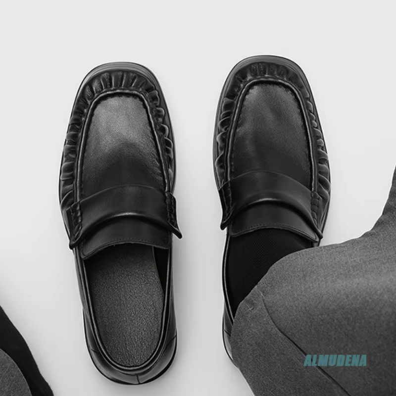 Mocassins décontractés pour hommes à bout carré en cuir véritable noir, à enfiler, à talon bas, style streetwear urbain, pour l'extérieur, mode minimaliste, chaussures de travail