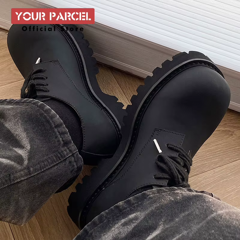 Chaussures en cuir mat pour hommes