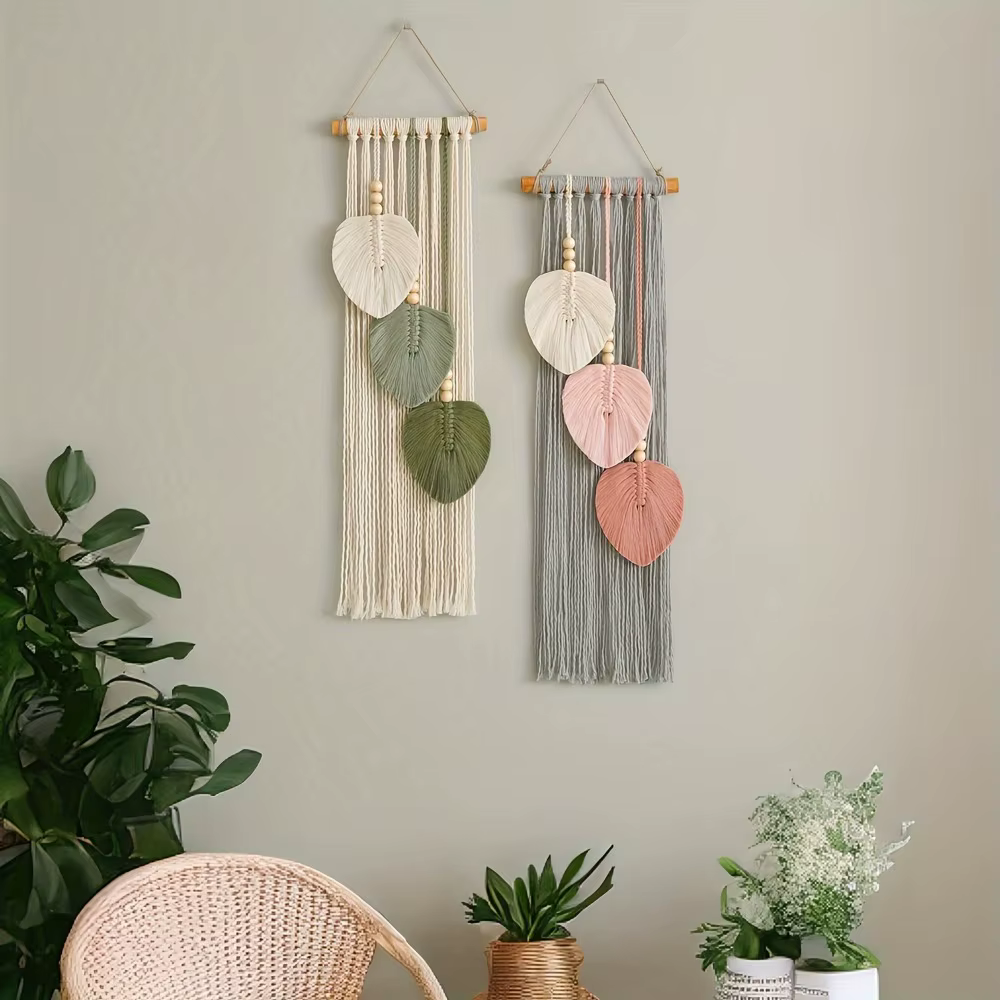 Tapisserie murale en macramé à motif de feuilles bohèmes, tissée à la main avec des perles en bois, pour la décoration murale du salon ou de la chambre à coucher, style bohème