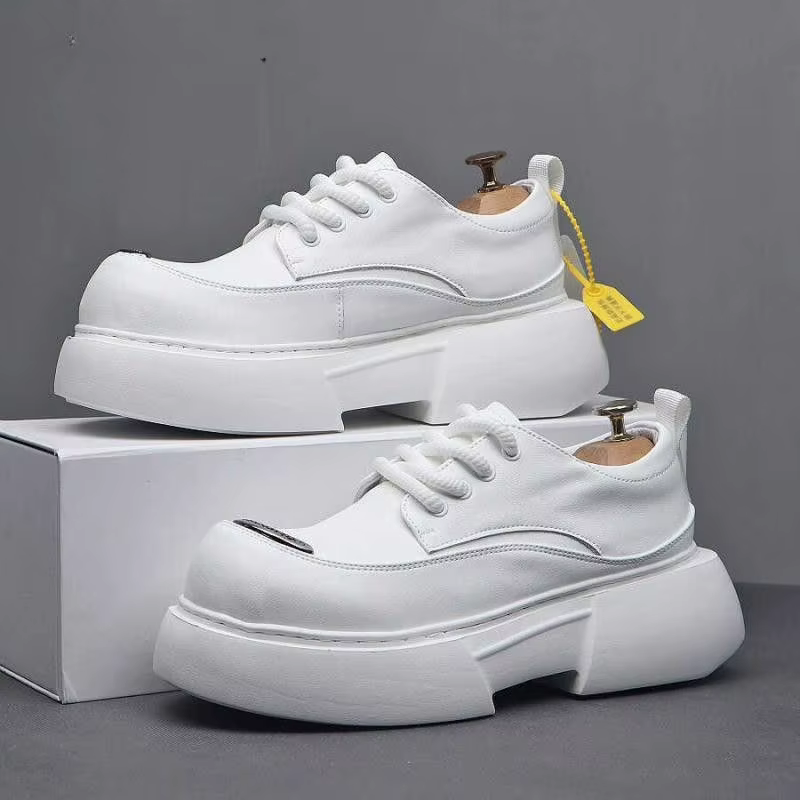 Chaussures de luxe argentées pour hommes