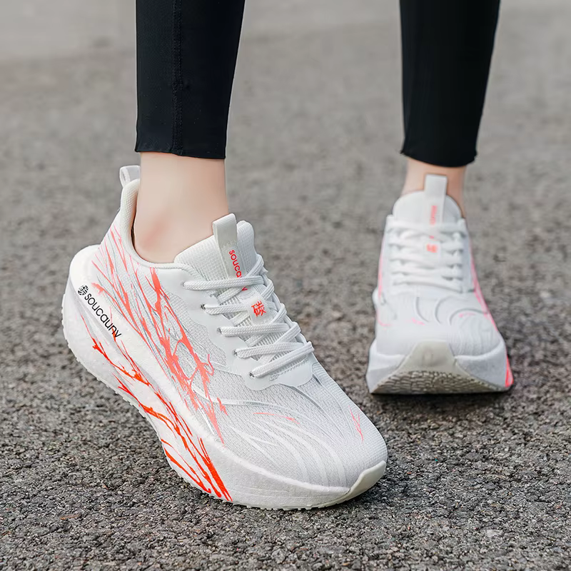 Chaussures de course légères et respirantes pour hommes et femmes