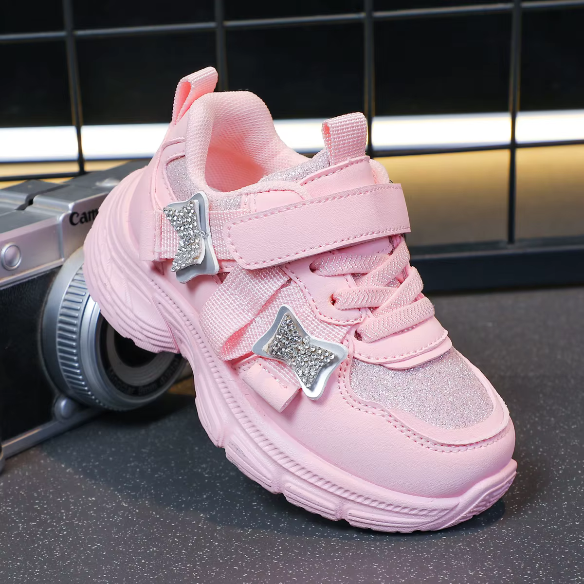Chaussures décontractées à la mode pour garçons et filles