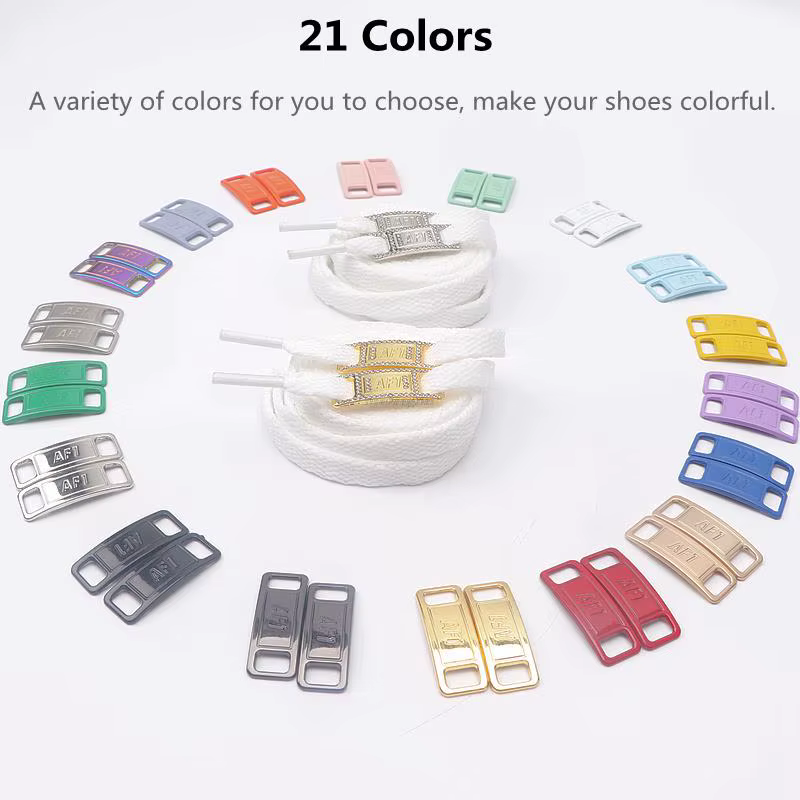 Lacets originaux blancs plats et accessoires de décoration pour chaussures