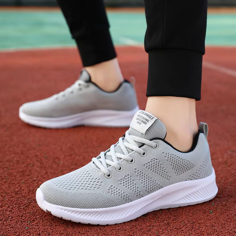 Baskets de course légères en maille pour hommes