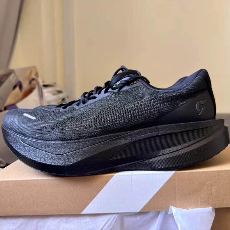 Chaussures de course professionnelles 2026 pour homme et femme