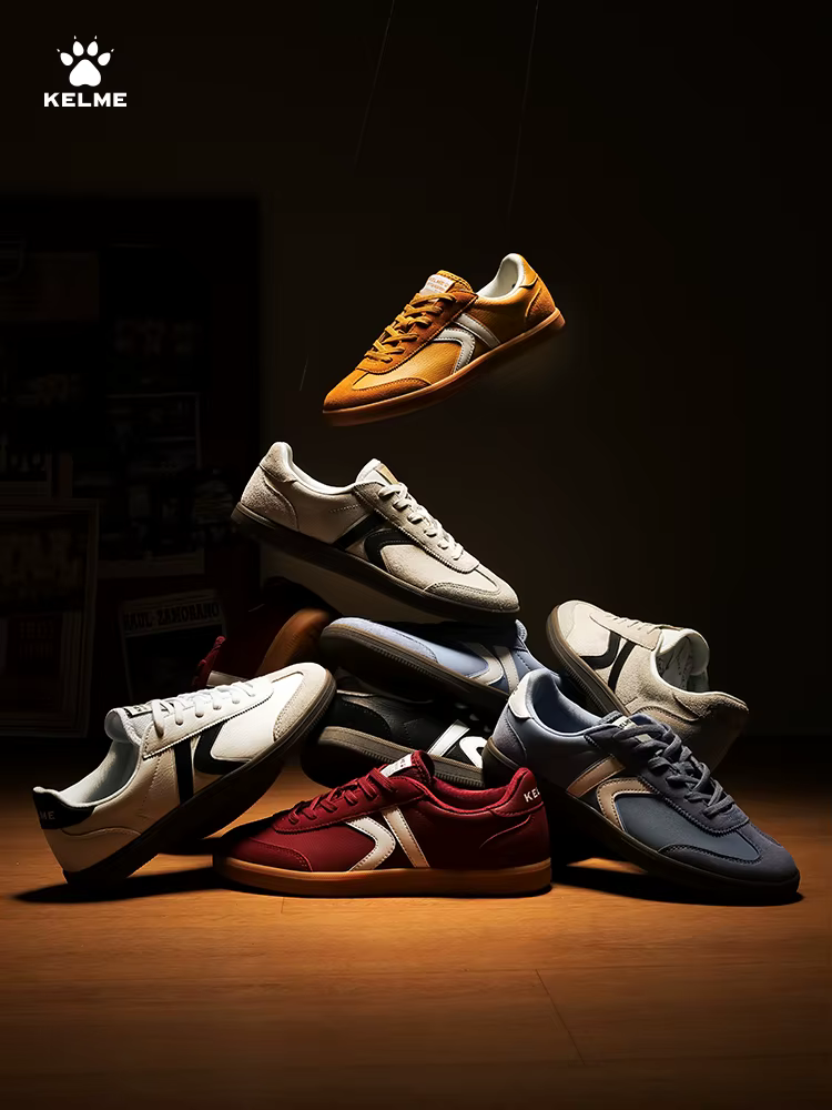Chaussures d'entraînement allemandes Kelme