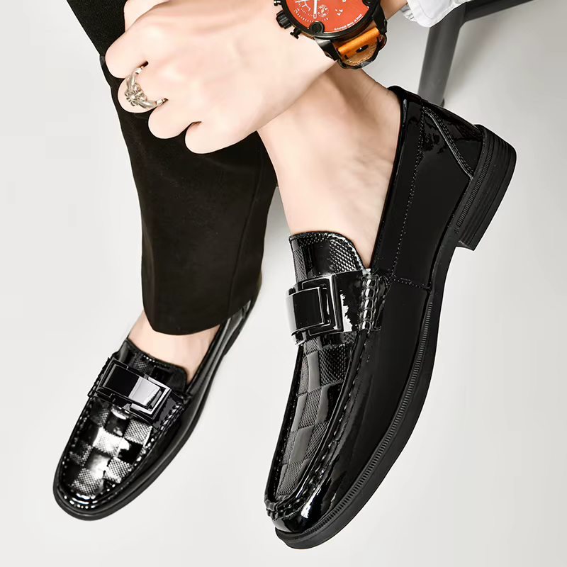 Mocassins en cuir verni pour hommes