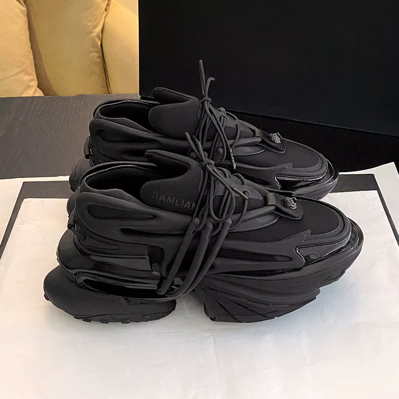 Baskets épaisses à semelle optique pour hommes et femmes