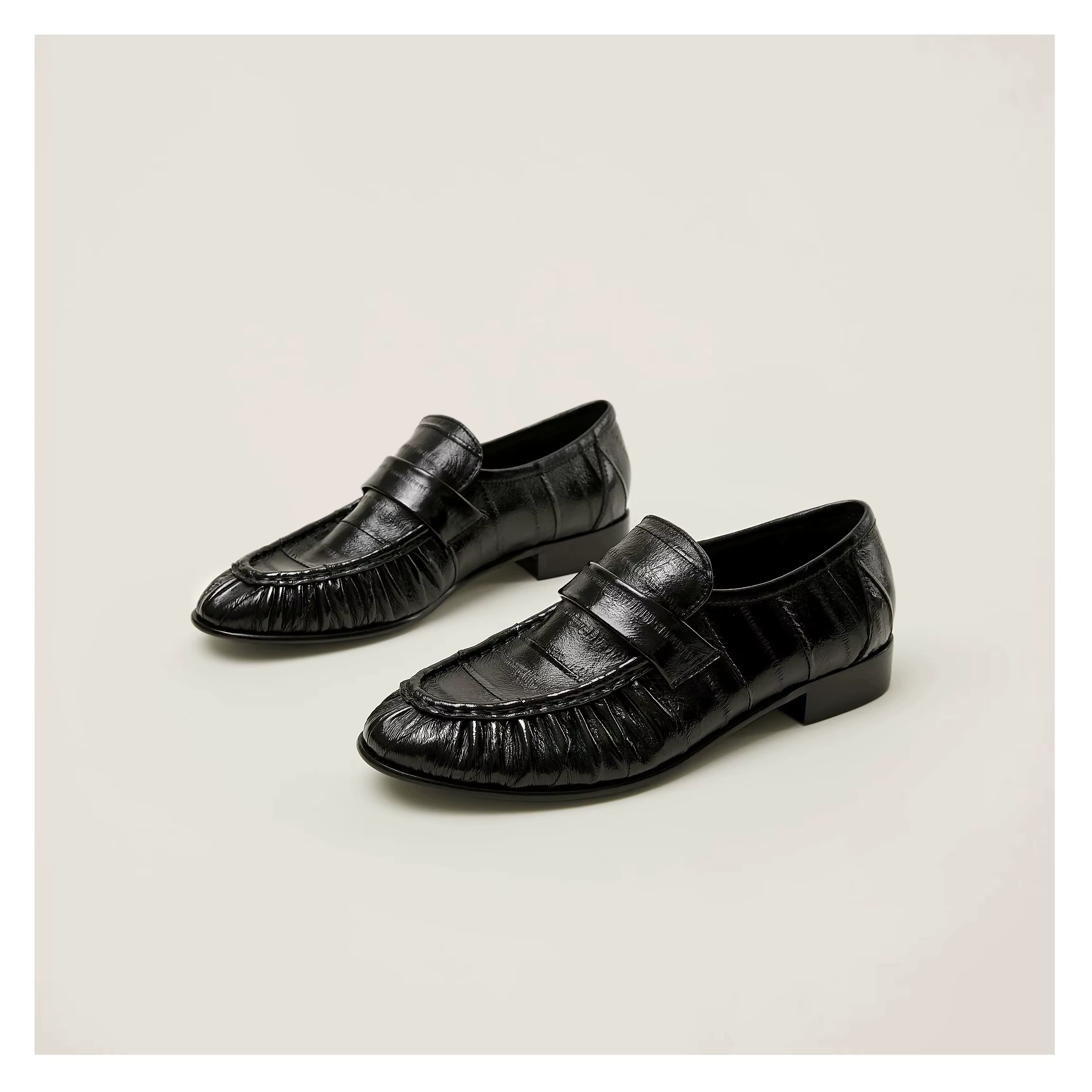 Chaussures plates en peau d'anguille 100% authentiques
