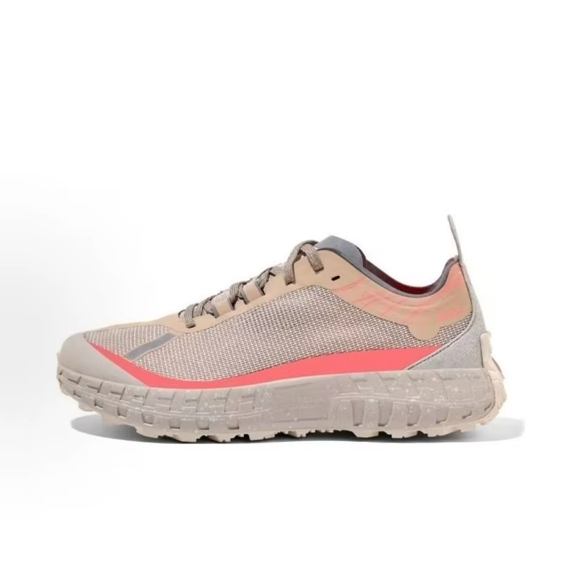 Chaussure de marche et de jogging classique de marque