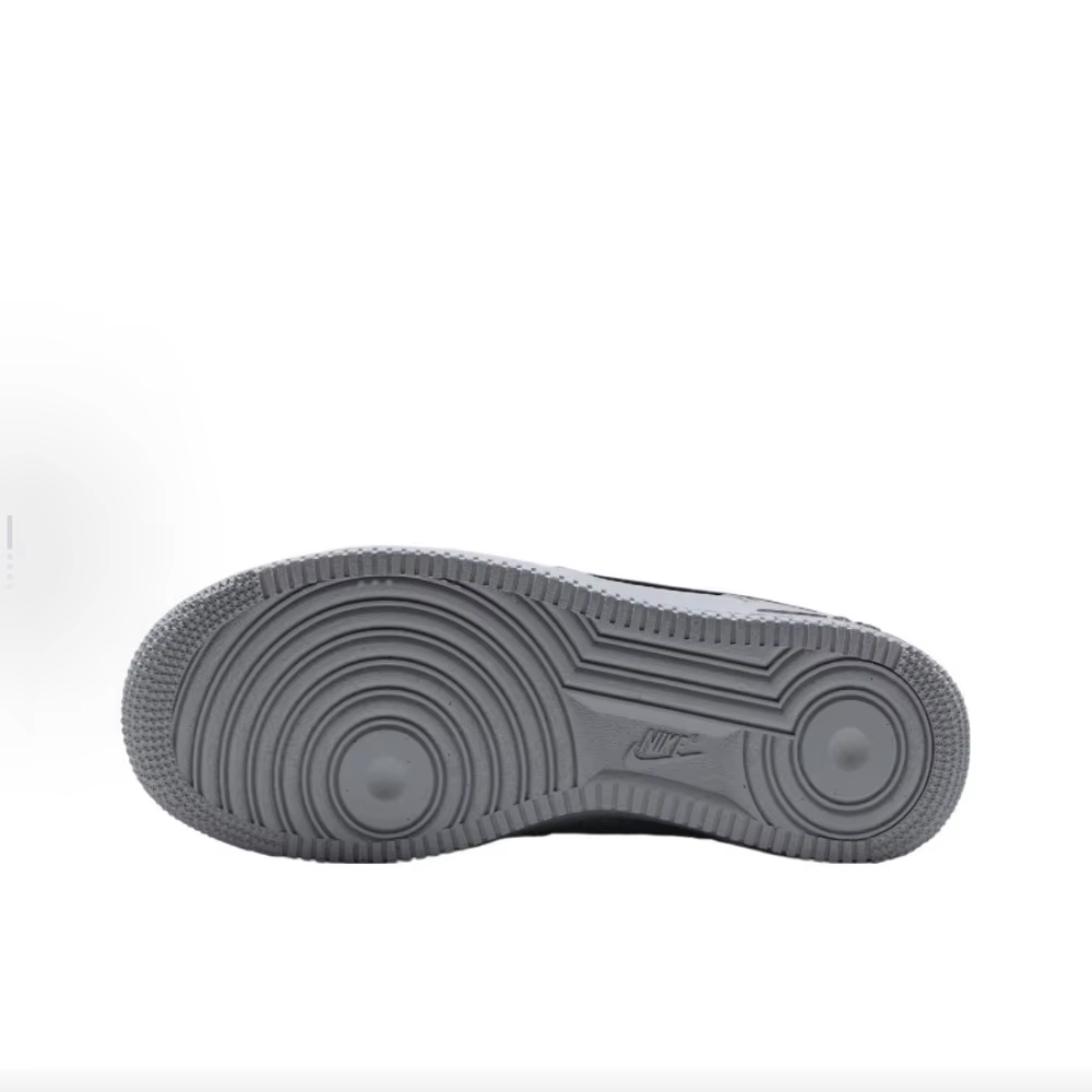 Nike Air Force 1 Low Baskets basses unisexes – Antidérapantes et durables