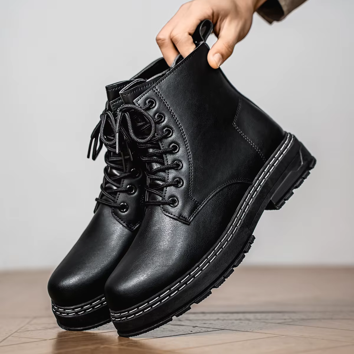 Bottes montantes pour hommes