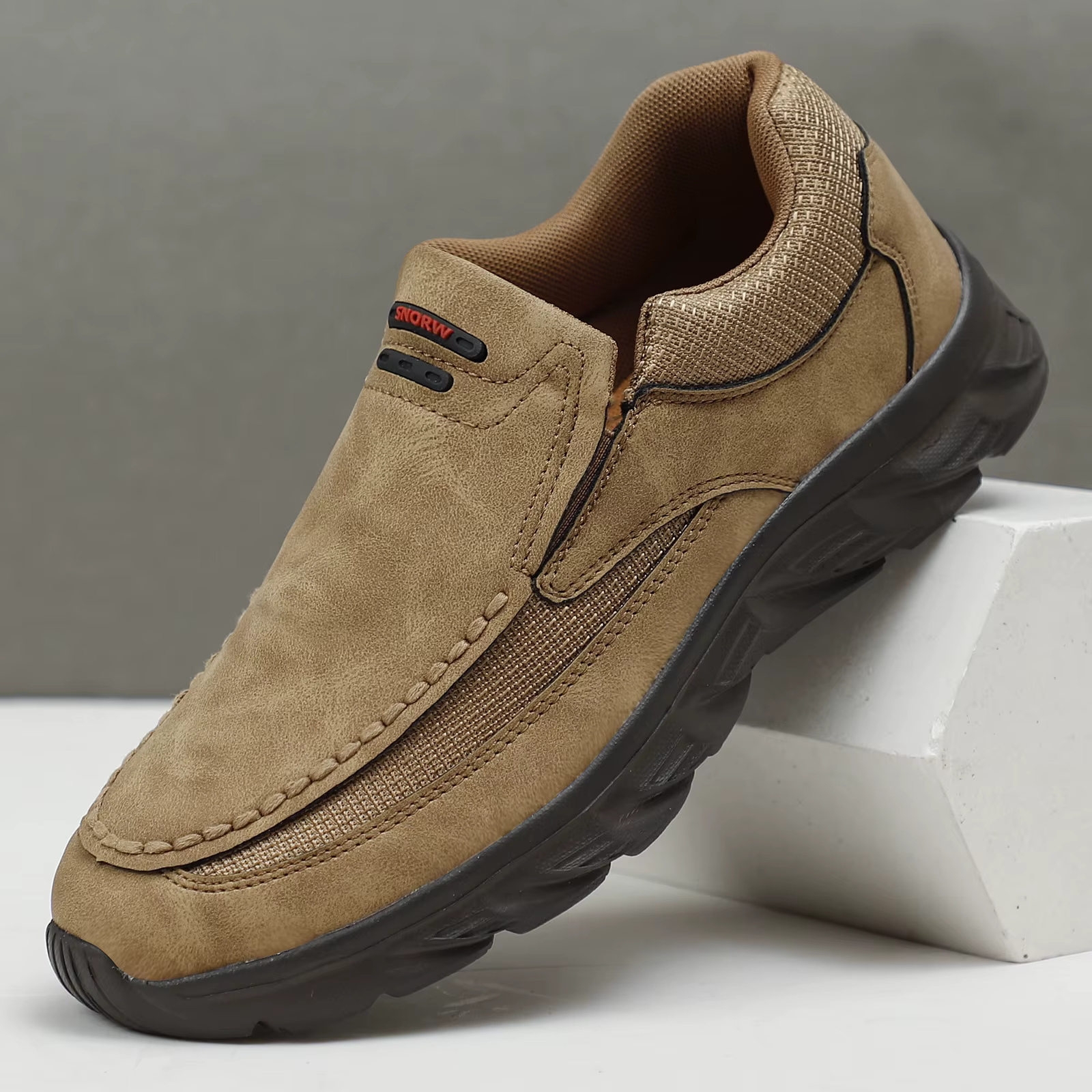 Chaussures pour hommes toile baskets 2025 nouvelle mode à la main rétro loisirs