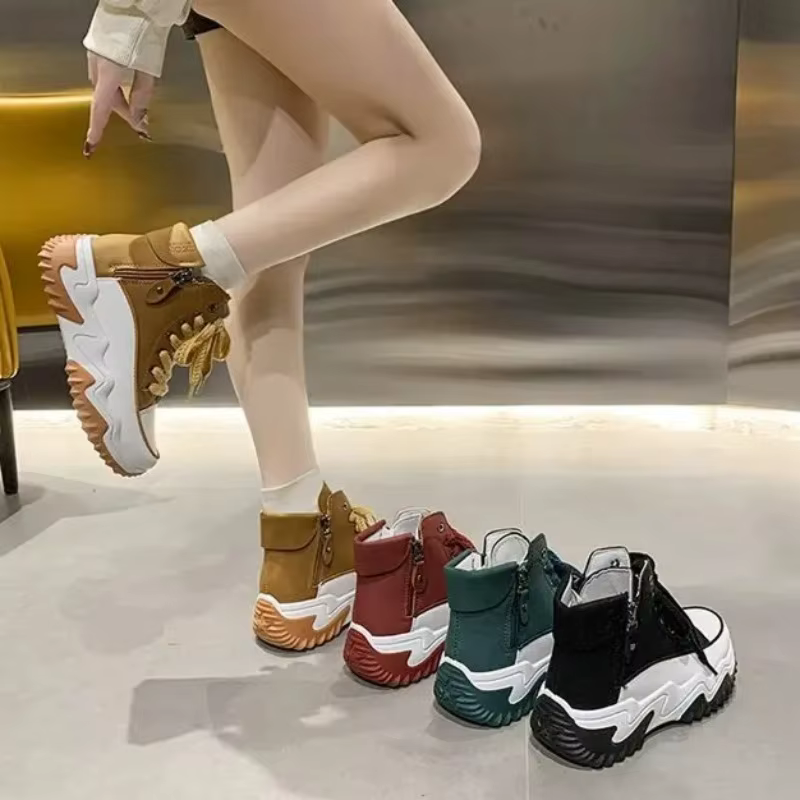 Nouvelles chaussures pour femmes