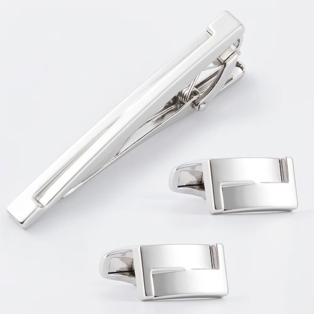 Un ensemble de boutons de manchette pour homme, surface lisse et brillante, accessoire essentiel pour chemises formelles, rehaussez instantanément votre style