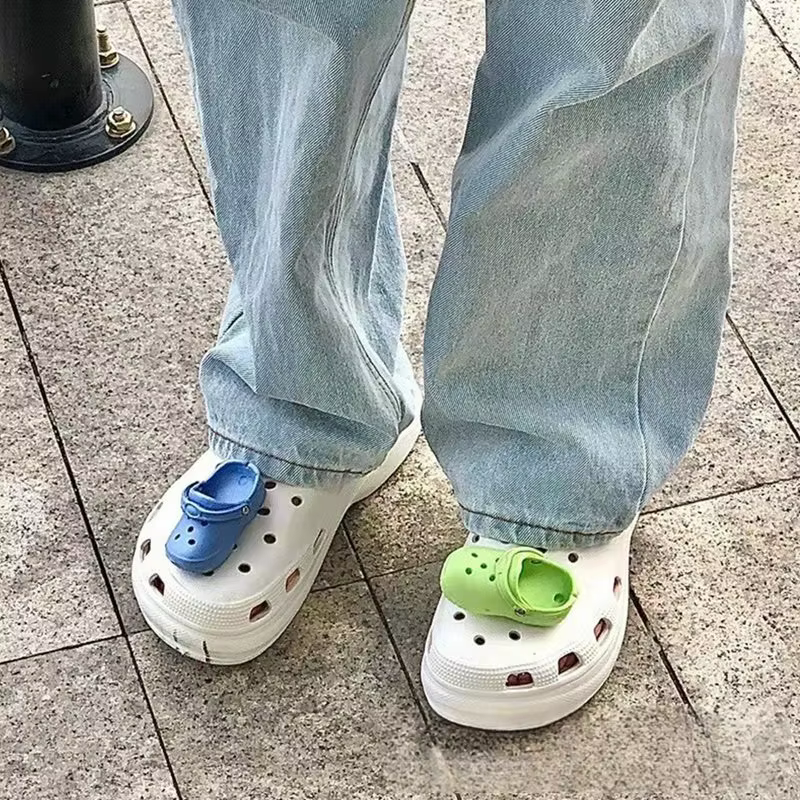 Mini breloques de chaussures colorées pour adultes et enfants