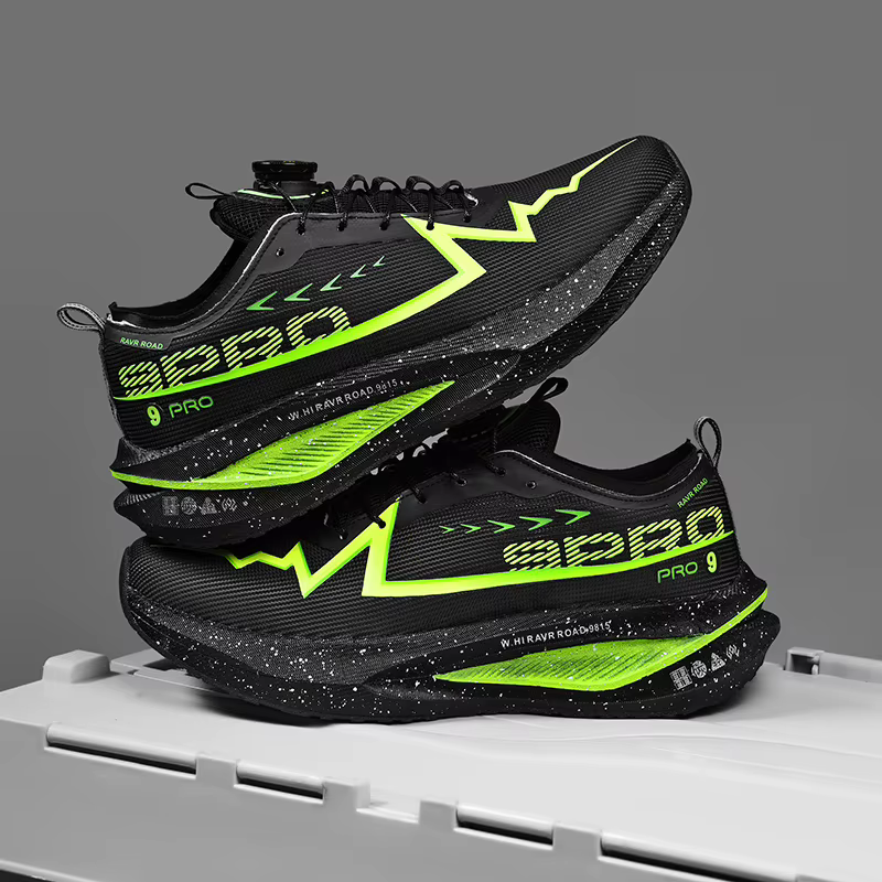 Chaussures de course en carbone avec maille respirante pour étudiants