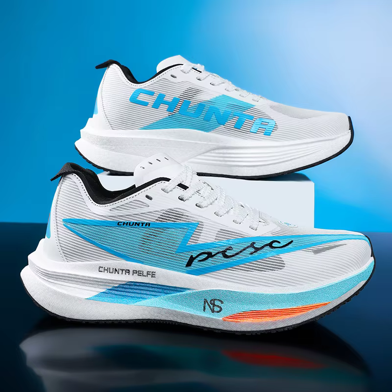 Chaussures de course à pied avec plaque en carbone