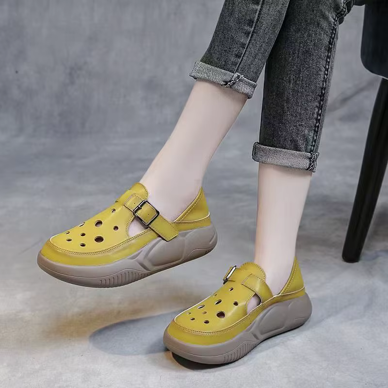 Chaussures pour femmes 2025 été femmes chaussures décontractées pour l'extérieur baskets imperméables plage anti-dérapant tongs décontractées chaussures plates souples