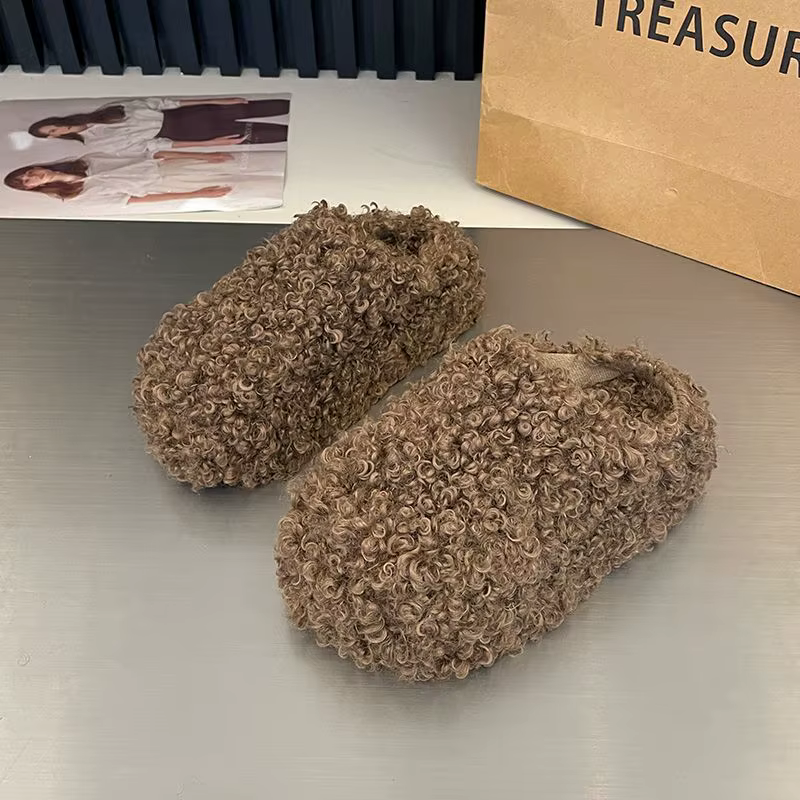 Chaussures en fausse fourrure femme intérieur rue pantoufles moelleuses plate-forme décontractée tongs en fourrure Pantofle chaud en peluche femme diapositives de mode