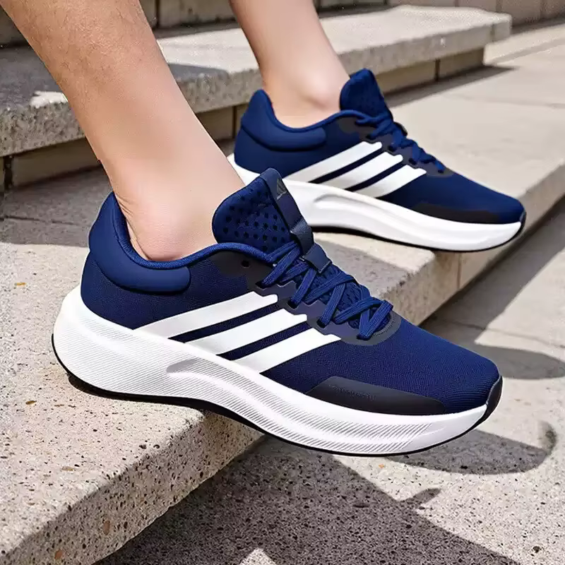 Adidas Chaussures de course légères et respirantes en maille bleu marine à trois bandes JR5851