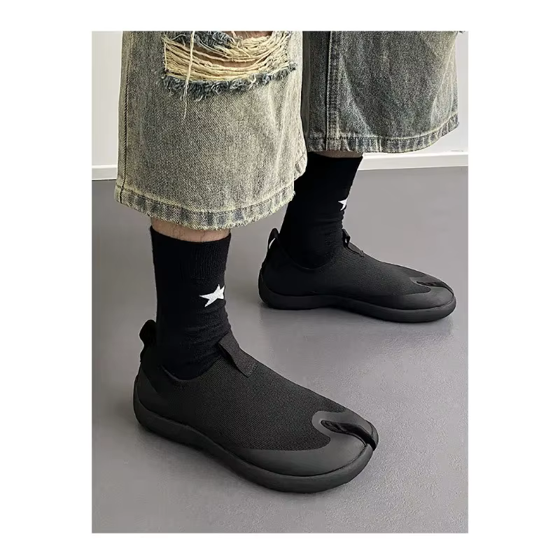 Tabi chaussures pour hommes et femmes respirant pour l'automne 2025 Mules en tricot pour couples à semelles souples pantoufles décontractées à bout fendu à la mode 36-45
